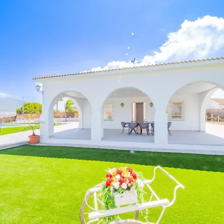 Cubo's El Sueno De Abuelos Privacy Pool * Alhaurin el Grande